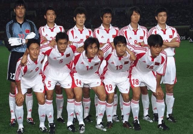 申办世界杯试试?世界排名第70的他们都进八强