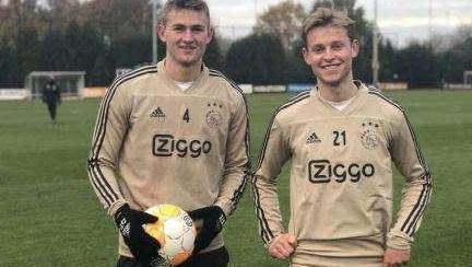 拜仁1.5亿就想打包德容和德里赫特?阿贾克斯: