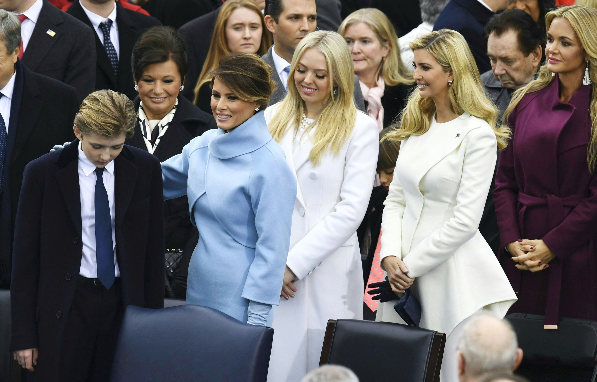 身为特朗普女儿,伊万卡是美丽、睿智、干练、职业的化身