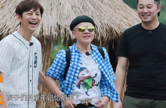 《向往的生活》何炅的老师来了,体验童年游戏