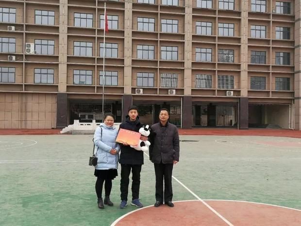 总分804.5,数学英语近满分!阜阳市2018中考成