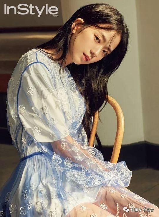 YG旗下95年出生女团爱豆 表示出道一年后的生