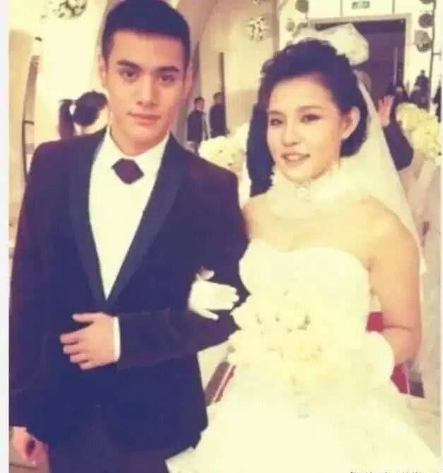 hold住姐谢依霖突然宣布婚讯,老公身份成谜,网