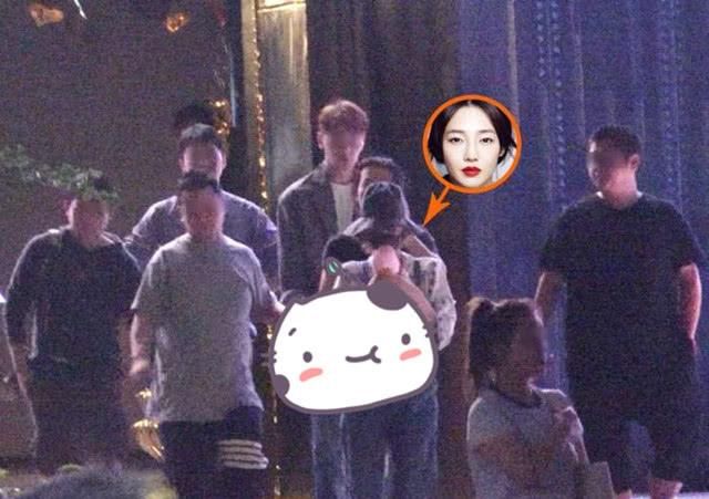 白百何为什么深夜K歌到凌晨,原来是…