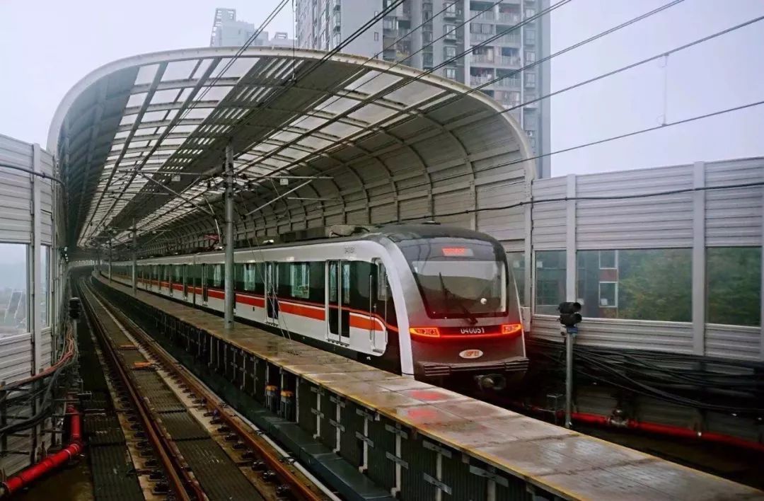 重庆轨道交通环线东北半环、四号线一期今天下