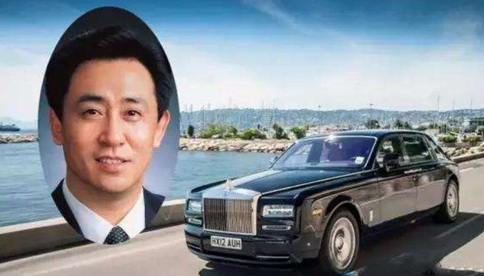 王健林、马云、许家印座驾对比,不仅车子豪