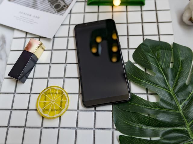 联想新款全面屏手机K5 note,开启百元机4GB大