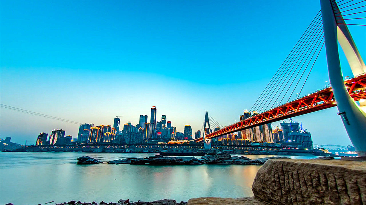 超大城市中的“超大城市”,面积大过北上广深之和,人口国内第一