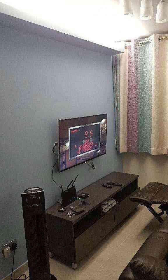 到武汉表叔家做客,花了800万是这个样子,住这几天真憋屈!