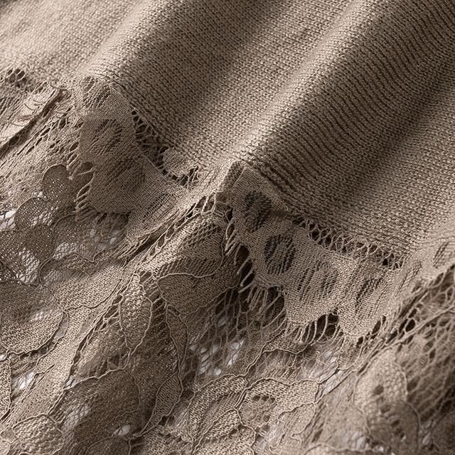 女人尽量别要打底裤配大衣,17年流行这样的蕾