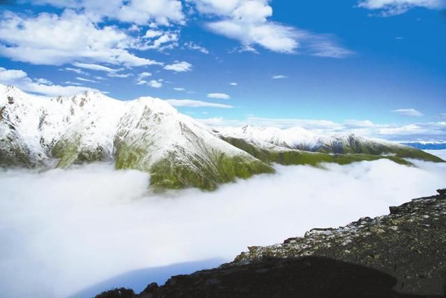西藏那曲，中国唯一没有树的城市，却依旧天蓝水净