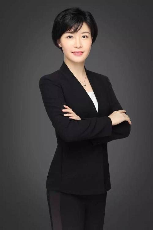 基金圈女神来啦！中国最会挣钱的女人都在这！