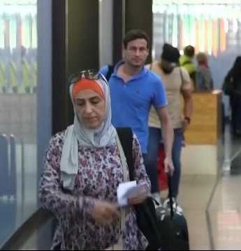 奥地利禁止公共场合穿戴面纱 违者或面临150欧