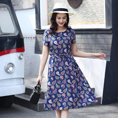 不骗你!从未见过这么美的棉绸裙,51岁婆婆穿上