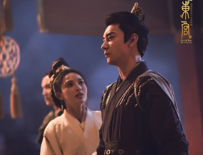 忘川夫妇人气太高,合体现身《快乐大本营》,