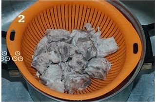 田园蔬菜龙骨汤