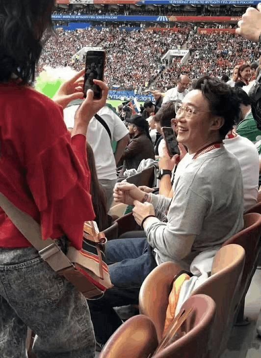 大张伟调侃世界杯球星引发争议遭围攻,公开道