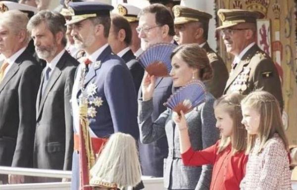 西班牙小公主经常被父母忽视?这些小细节或许