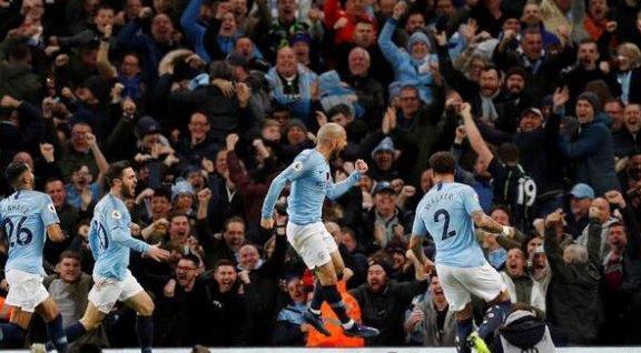 席尔瓦阿圭罗破门京多安替补建功,曼城 3-1 曼