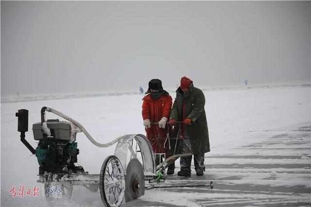 查干湖2019冬捕冰雪