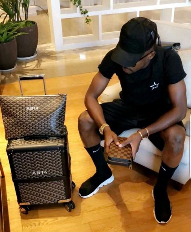 58同城中甲:卡罗欲引后腰?深足功勋被放弃 永