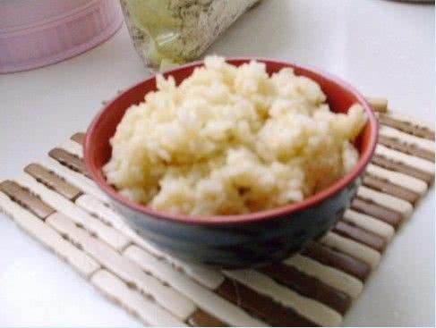 燕麦红枣花生枸杞豆浆米饭