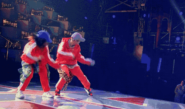 《热血街舞团》开播,跳舞燃爆的宋茜比当演员