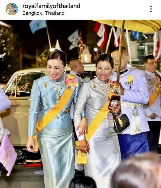 适得其反，拉玛十世晒王后和纳瓦瑞合照目的不纯，纳瓦瑞违心同意
