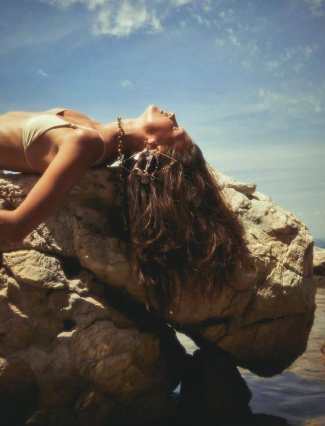 摄影师Emre Unal 2018土耳其版《ELLE》6月