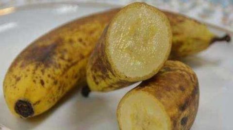 香蕉放冰箱里 更易变质 这样储存才不易长黑斑