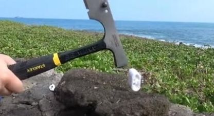 探究苹果新款无线耳机,打开后看见多出一样东西 探究苹果新款无线耳机,打开后看见多出一样东西