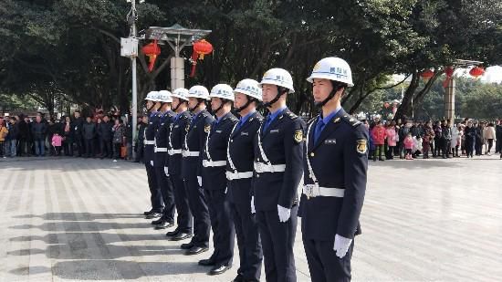 「全国城管换装」槐荫、广汉、德阳城管换新装