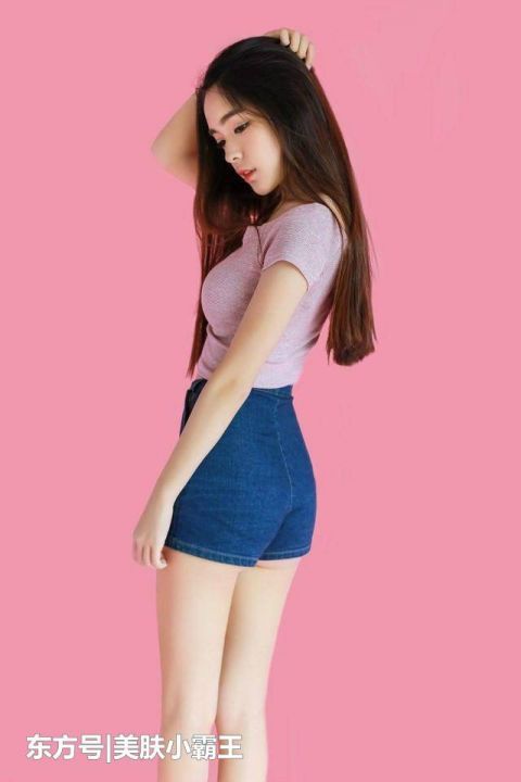 时尚小姐姐必备神器 t01bc0ea9a18ba04518.jpg