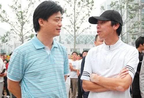 崔永元为什么手撕 手机2 剧组?他和冯小刚有什