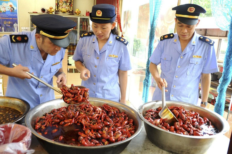 直击风靡全国的美味小龙虾，史上最失败的生物入侵