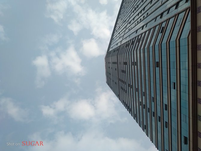 糖果翻译手机电霸系列超长续航,没电会死星人