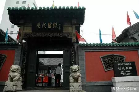 t01bd5cf6874934e8aa.jpg