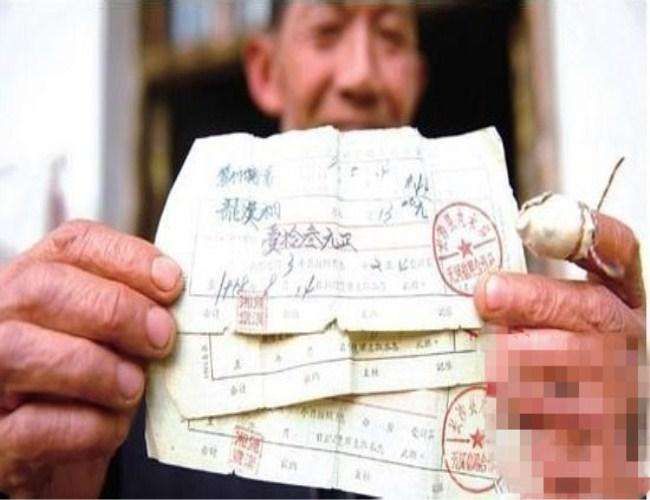 男子欲取出存了55年的26元 定期 存款, 银行:你