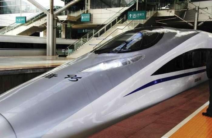 我国西部地区再修建一条时速350高铁, 2省3市将受益!