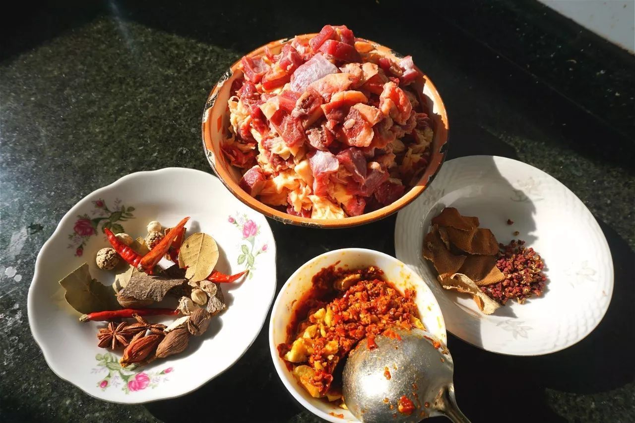 今天说的这碗牛肉面,跟兰州无关