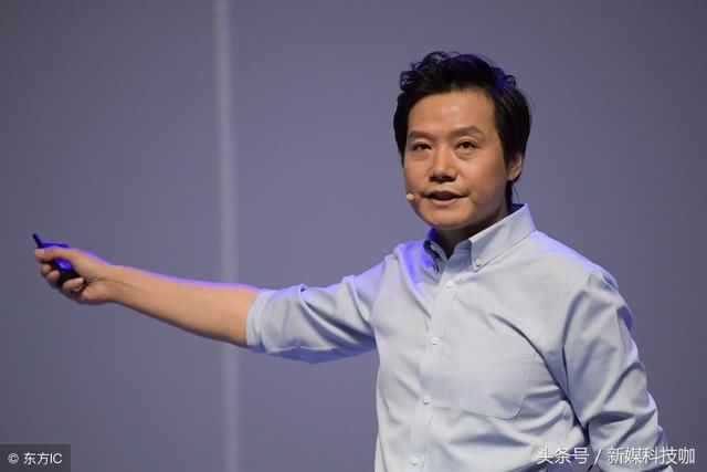 尴尬！雷军“吹牛”被荣耀总裁戳破，我们该相信谁？