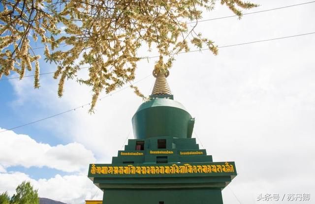 来到桑耶寺，读完《苦修者的圣地》，我才知道六年入藏只是开始