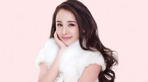 网友心中当红女星的身价排名,赵丽颖第二,第一