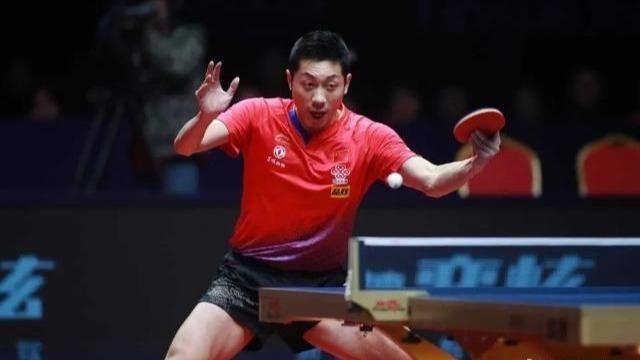 刘诗雯孙颖莎颁奖典礼