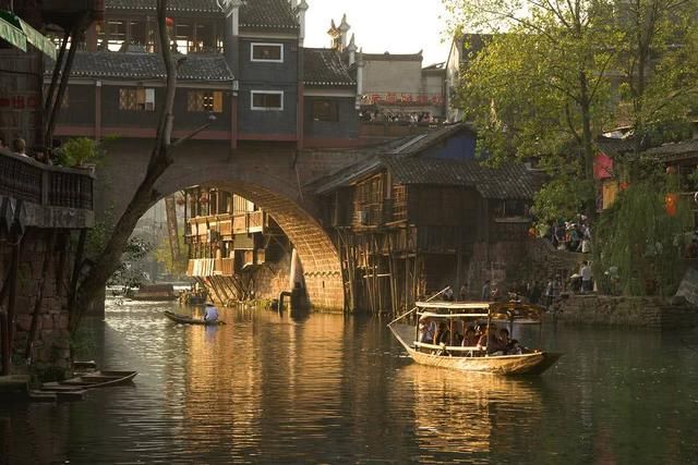 中国最失败景区:在最火的时候收取门票，结果现在免费开放没人去