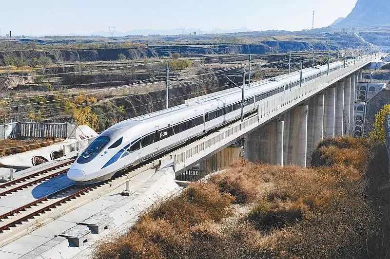 太原开通去往成都重庆青岛动车 山西人出游更