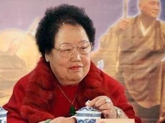 北京最牛的女人,75岁了还当上中国女首富,二婚