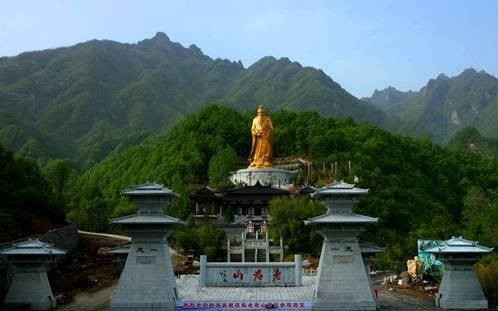 我国这个景点对两个姓氏免费开放，一个姓“李”，另个一个很常见