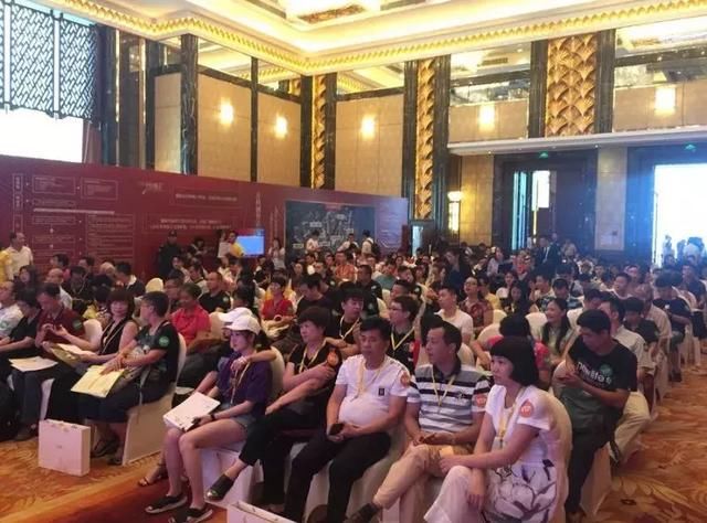 广州房产均价下降1086元!成交量却上涨近五成,楼市怎么了?