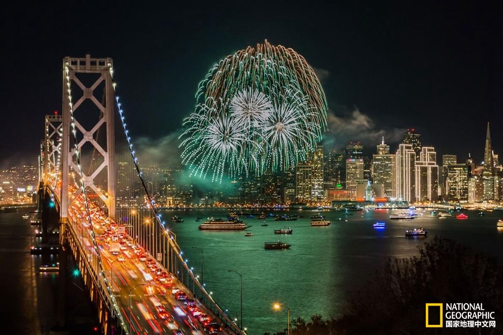 各国庆典烟火绚烂,哪个会让你惊叹不已?